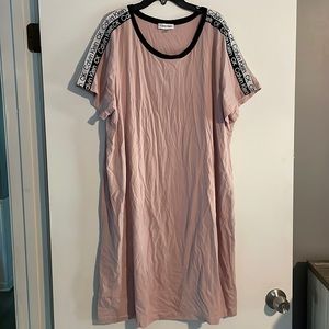 Calvin Klein dress, 1x, pink and black